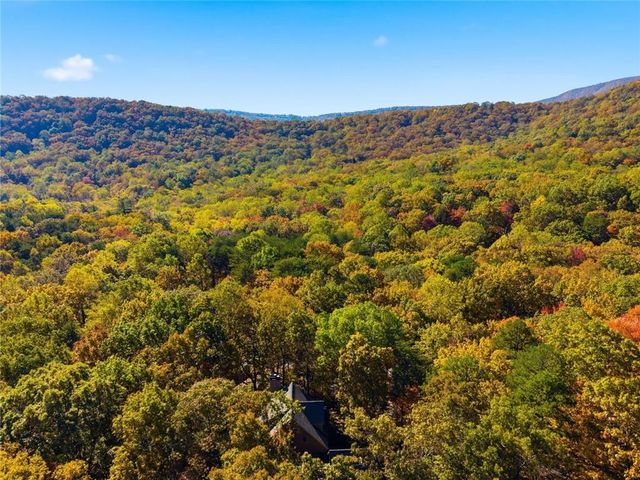 85 Sleeping Fawn Knoll, Big Canoe, GA 30143