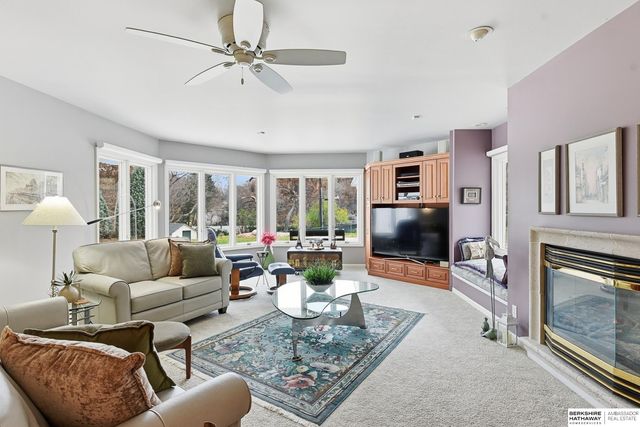 2515 S 105th Avenue, Omaha, NE 68124