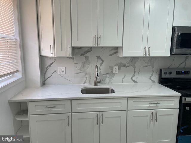 2315-00 S 12TH ST, Philadelphia, PA 19148