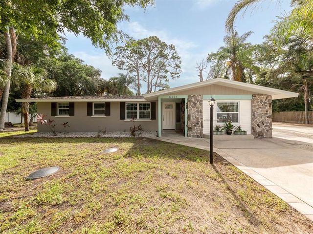 6115 Carlton AVENUE, Sarasota, FL 34231