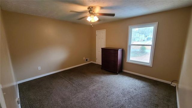4158 Valley Brook Road, Snellville, GA 30039