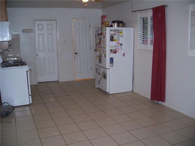 4158 Valley Brook Road, Snellville, GA 30039