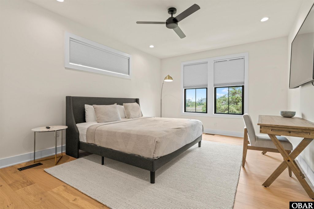 Image 31 of property listing at 9 S Hammock Court, Manteo, NC 27954