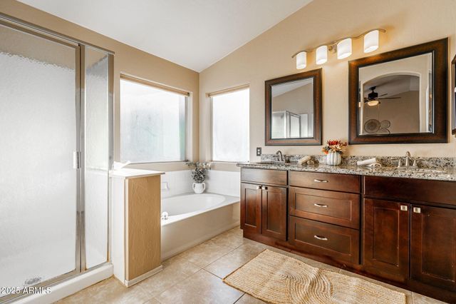 15601 S 37TH Way, Phoenix, AZ 85048