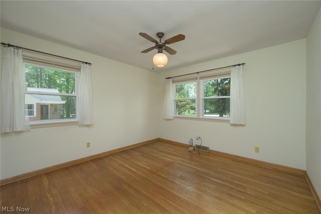 34995 Solon Road, Solon, OH 44139