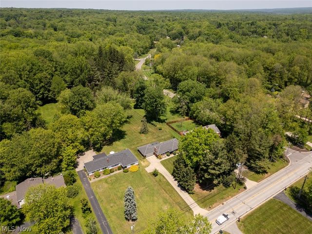 34995 Solon Road, Solon, OH 44139