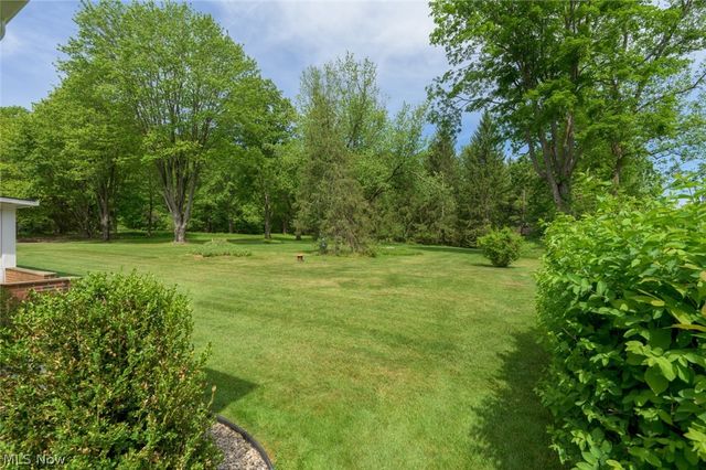 34995 Solon Road, Solon, OH 44139