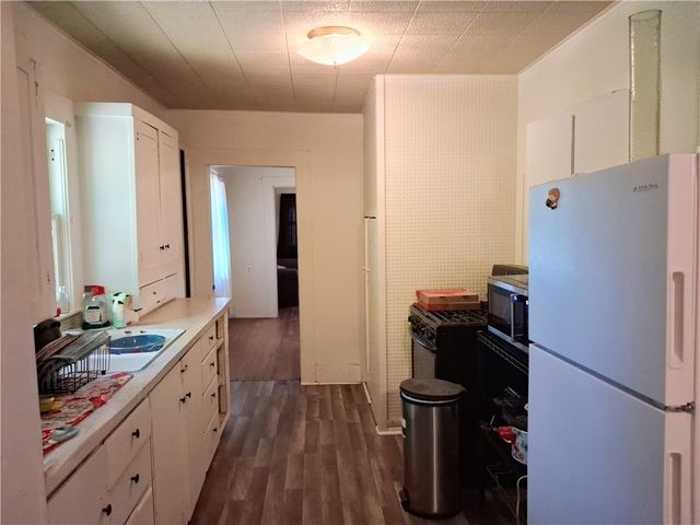202 Douglas Street, Berryville, AR 72616