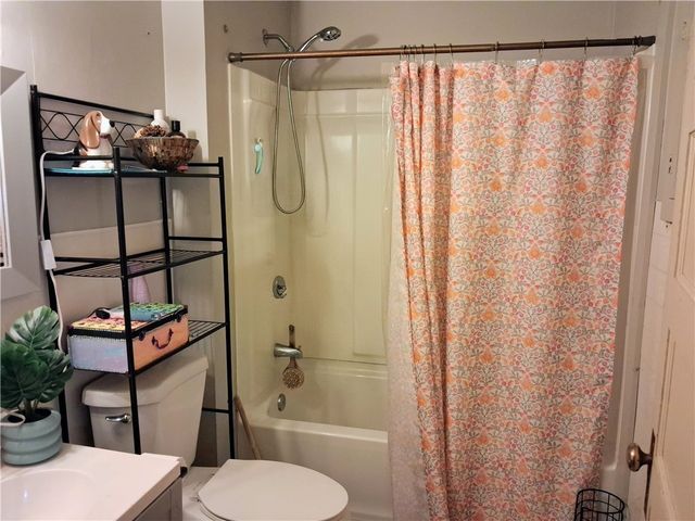202 Douglas Street, Berryville, AR 72616