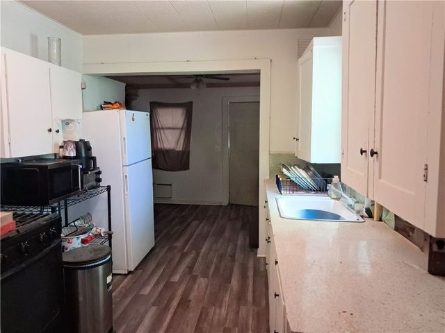 202 Douglas Street, Berryville, AR 72616