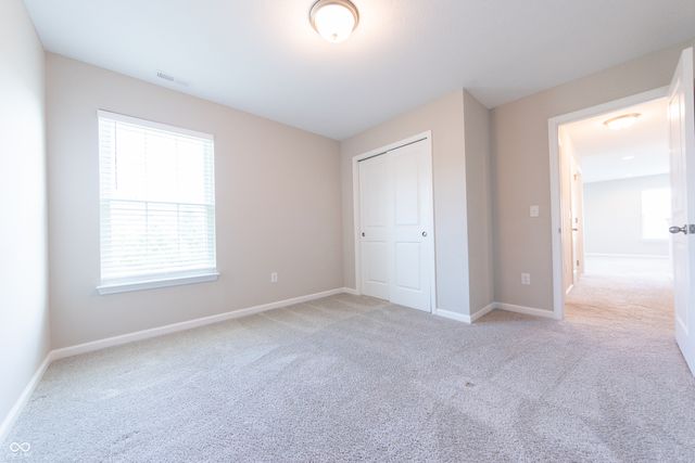 7042 Pinnacle Drive, Columbus, IN 47201