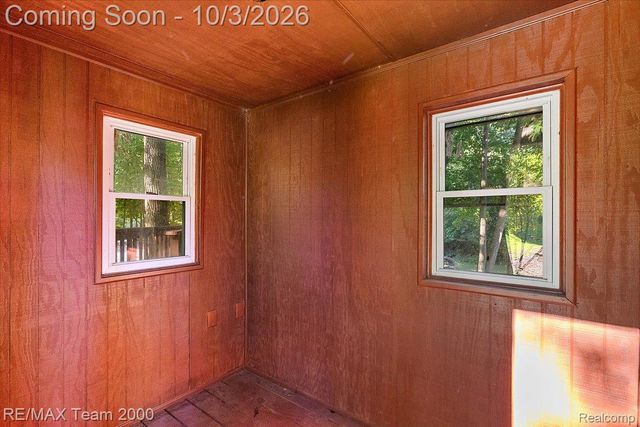 30525 Rosemond Drive, Franklin Village, MI 48025