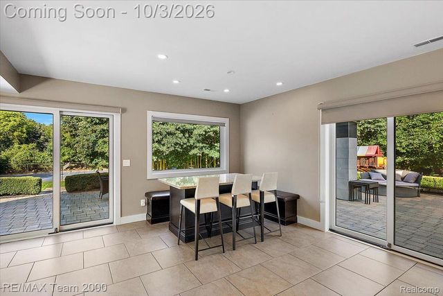 30525 Rosemond Drive, Franklin Village, MI 48025