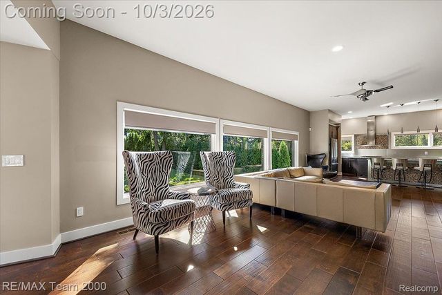 30525 Rosemond Drive, Franklin Village, MI 48025