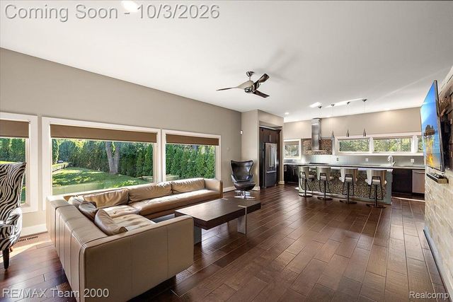 30525 Rosemond Drive, Franklin Village, MI 48025