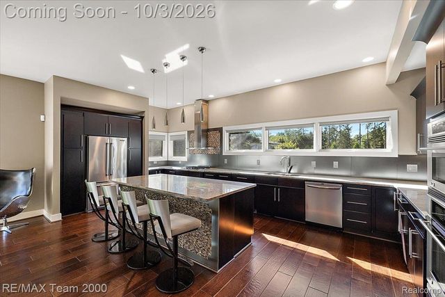 30525 Rosemond Drive, Franklin Village, MI 48025
