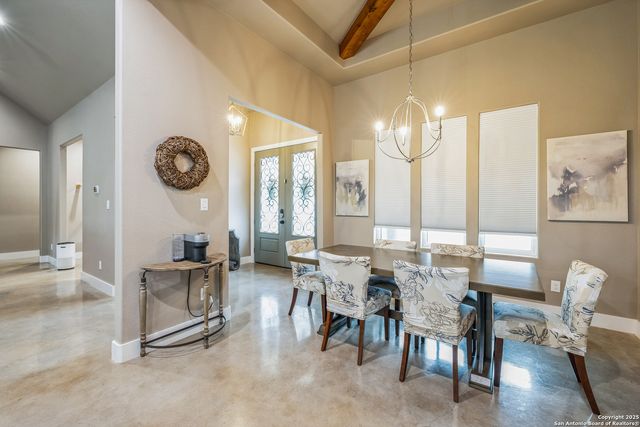 1062 Lariat, Bandera, TX 78003