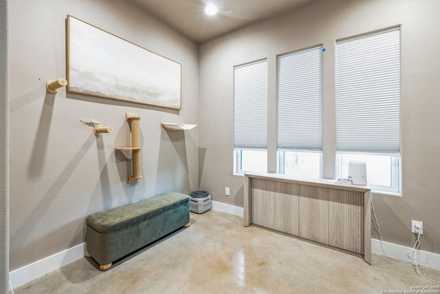 1062 Lariat, Bandera, TX 78003