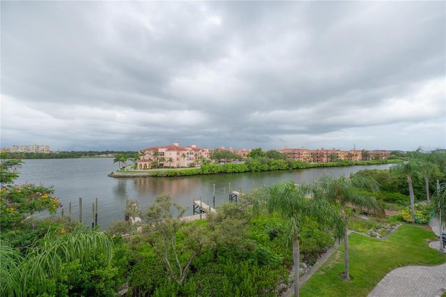 2757 VIA CIPRIANI 1134A, Clearwater, FL 33764
