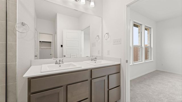 1644 Edgeway Drive, Aubrey, TX 76227