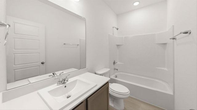 1644 Edgeway Drive, Aubrey, TX 76227