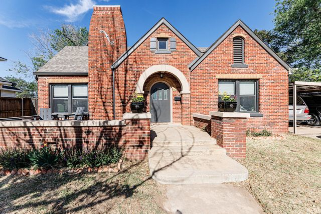 1712 Avenue X, Lubbock, TX 79401