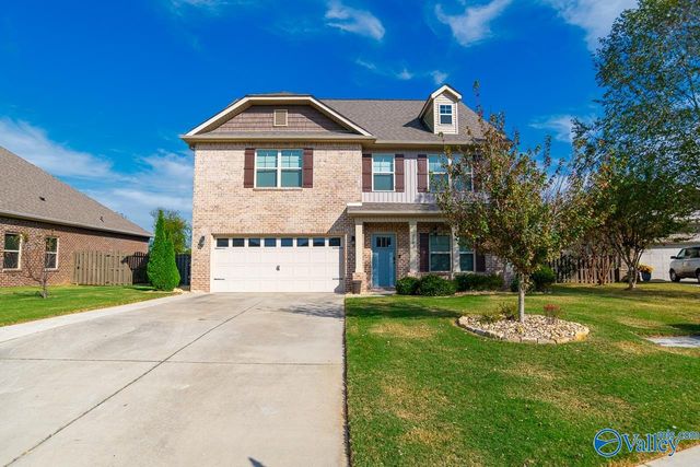 2943 Magnolia Park Drive, Owens Cross Roads, AL 35763