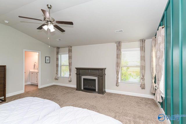 2943 Magnolia Park Drive, Owens Cross Roads, AL 35763