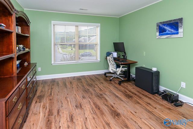 2943 Magnolia Park Drive, Owens Cross Roads, AL 35763