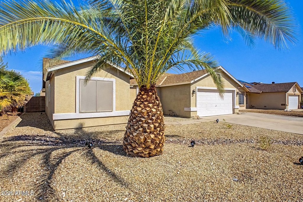 18013 N 145TH Drive, Surprise, AZ 85374 — photo 3