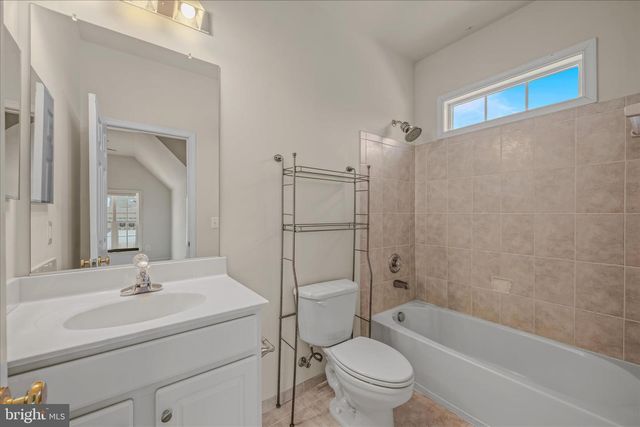 48 FIELD CREST CT, Shepherdstown, WV 25443