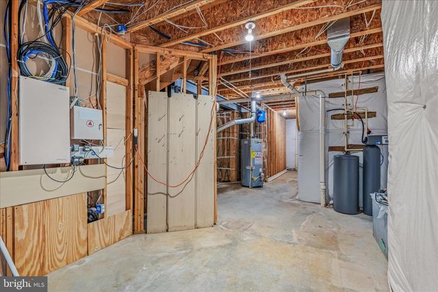 48 FIELD CREST CT, Shepherdstown, WV 25443