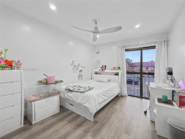 4712 Sheridan St 6, Hollywood, FL 33021