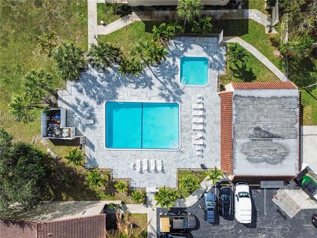 4712 Sheridan St 6, Hollywood, FL 33021