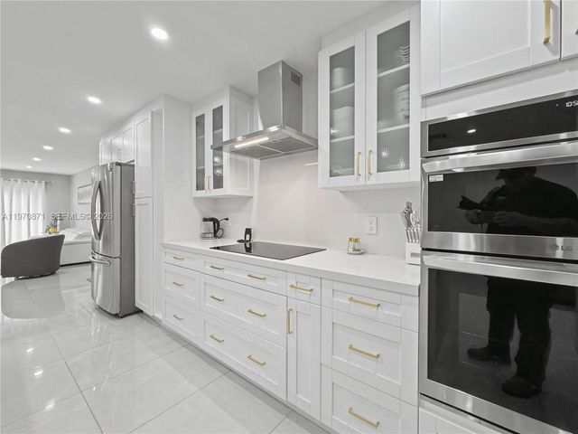 4712 Sheridan St 6, Hollywood, FL 33021