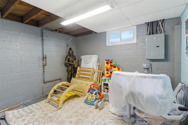 552 Wentworth Avenue, Battle Creek, MI 49015