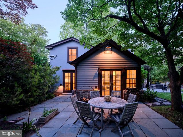 3 BRIDGE ST, Stockton, NJ 08559