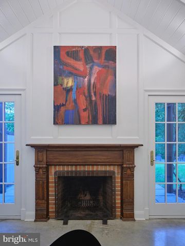 3 BRIDGE ST, Stockton, NJ 08559