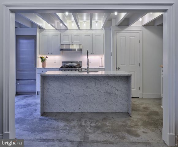 3 BRIDGE ST, Stockton, NJ 08559
