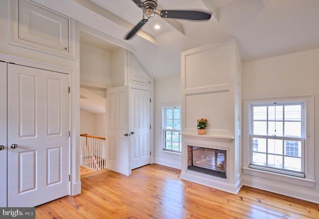 3 BRIDGE ST, Stockton, NJ 08559