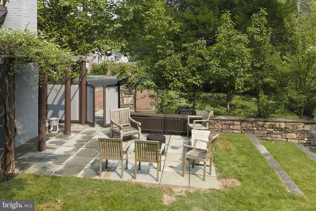 3 BRIDGE ST, Stockton, NJ 08559