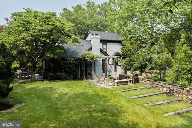 3 BRIDGE ST, Stockton, NJ 08559