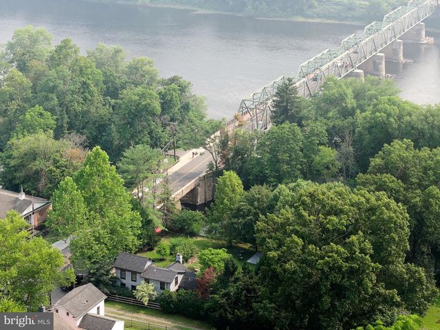 3 BRIDGE ST, Stockton, NJ 08559