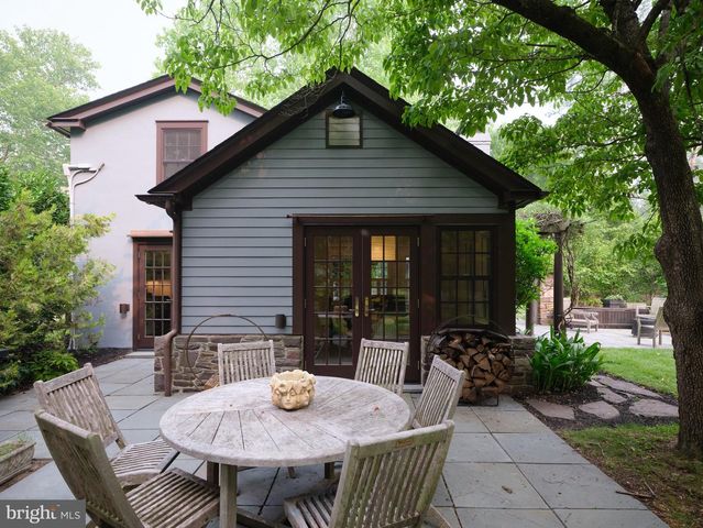 3 BRIDGE ST, Stockton, NJ 08559