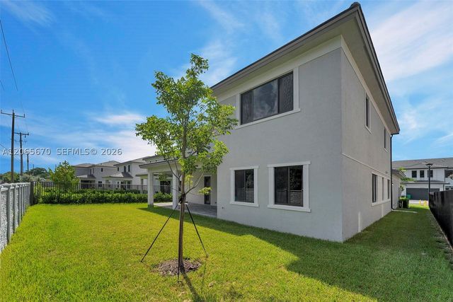 8283 SW 120th Ter, Miami, FL 33156