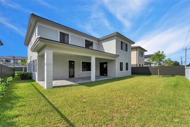 8283 SW 120th Ter, Miami, FL 33156