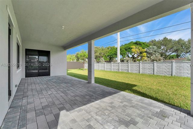 8283 SW 120th Ter, Miami, FL 33156