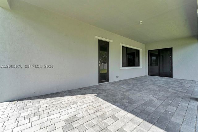 8283 SW 120th Ter, Miami, FL 33156
