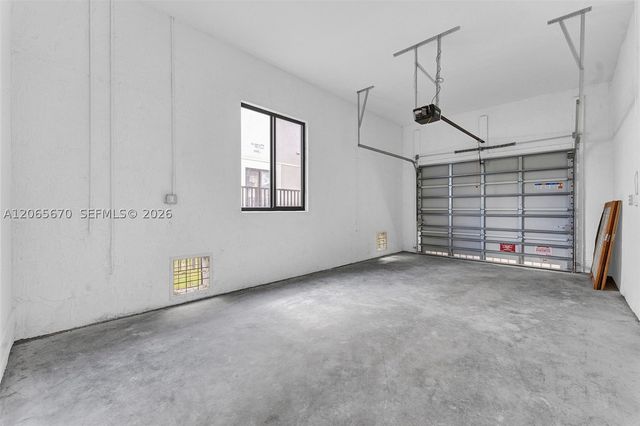8283 SW 120th Ter, Miami, FL 33156