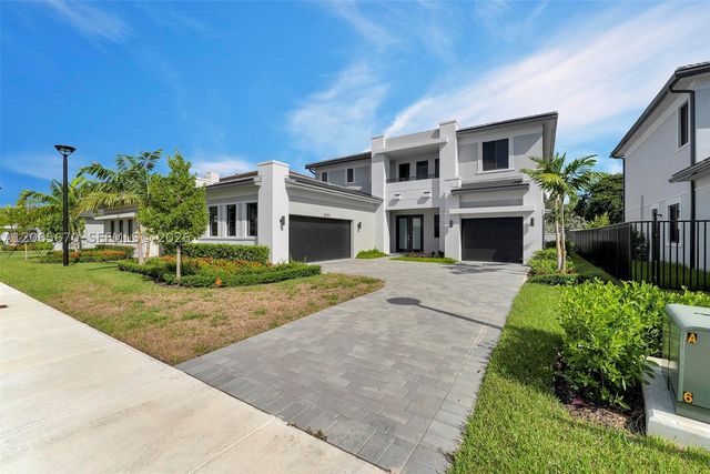 8283 SW 120th Ter, Miami, FL 33156